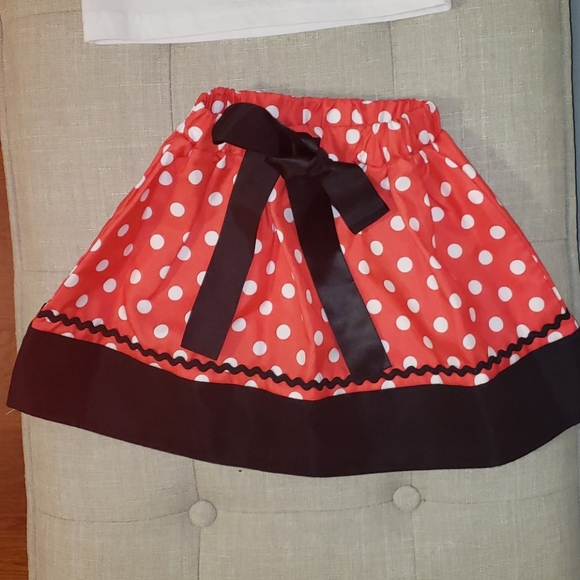 Minnie Mouse Themed 2nd Birthday Outfit Set - Picture 3 of 3